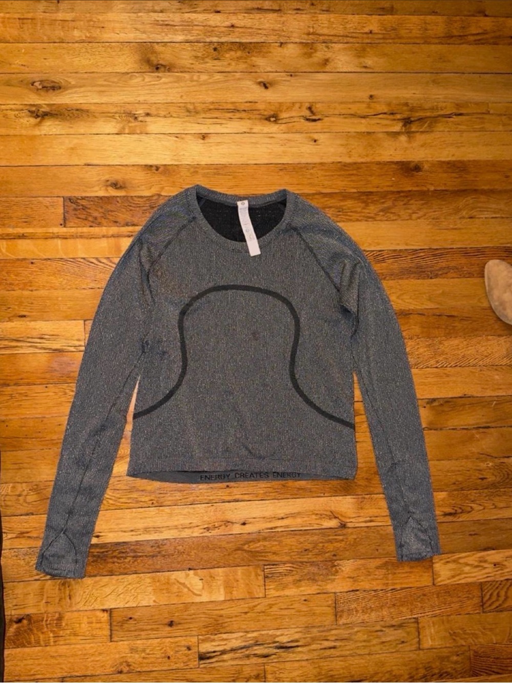lululemon athletica Heathered Gray Long-Sleeve Athletic Top swiftly tech